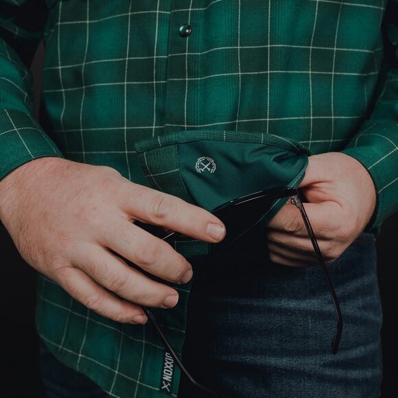 DIXXON Flannel WREATH Flannel Shirt - Men's M - Picture 7 of 12